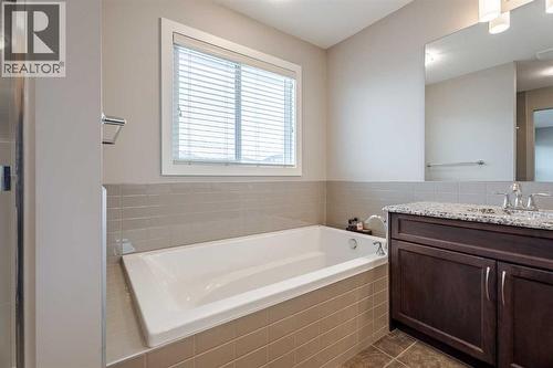 355 Evanston Way Nw, Calgary, AB - Indoor Photo Showing Bathroom