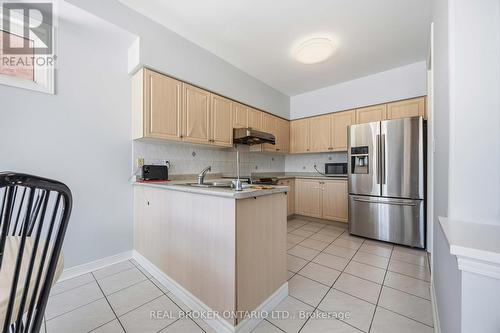 8 Medley Crescent, Markham, ON - Indoor Photo Showing Kitchen With Stainless Steel Kitchen