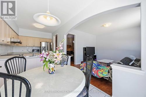 8 Medley Crescent, Markham, ON - Indoor Photo Showing Dining Room