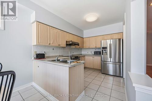 8 Medley Crescent, Markham, ON - Indoor Photo Showing Kitchen With Stainless Steel Kitchen With Double Sink