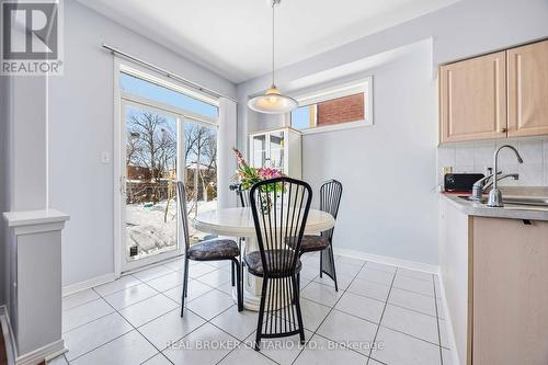 8 Medley Crescent, Markham, ON - Indoor Photo Showing Dining Room