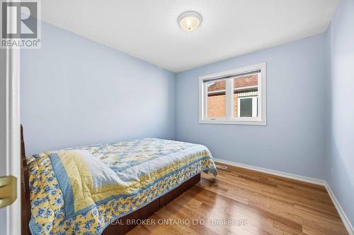 8 Medley Crescent, Markham, ON - Indoor Photo Showing Bedroom