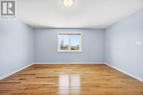 8 Medley Crescent, Markham, ON - Indoor Photo Showing Other Room