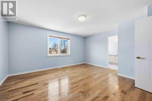 8 Medley Crescent, Markham, ON - Indoor Photo Showing Other Room