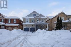 75 PONDMEDE CRESCENT  Whitchurch-Stouffville, ON L4A 0E3
