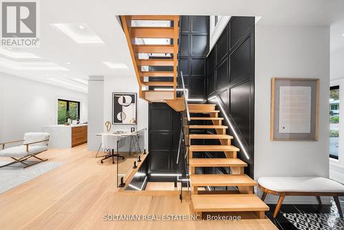 98 Babcombe Drive, Markham, ON - Indoor Photo Showing Other Room