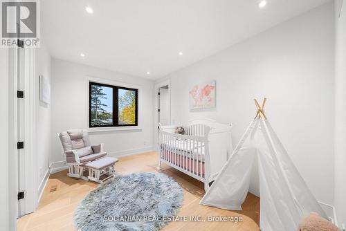 98 Babcombe Drive, Markham, ON - Indoor Photo Showing Bedroom