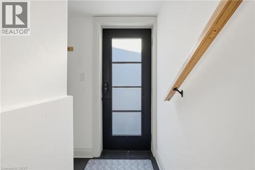 286 East 18Th Street, Hamilton, ON - Indoor Photo Showing Other Room