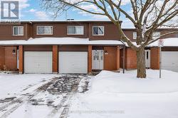 14 - 1552 QUEENSDALE AVENUE  Ottawa, ON K1T 1R7