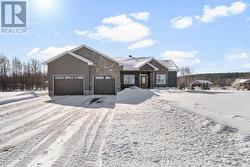 211 LION HEAD DRIVE  Mississippi Mills, ON K0A 2X0