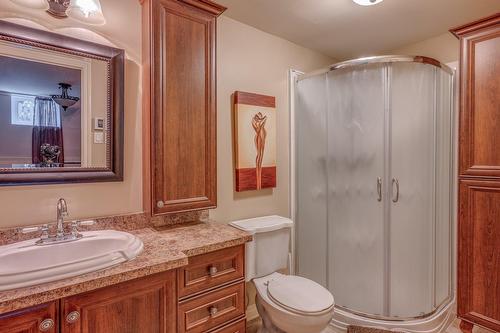 Bathroom - 61 Av. Chartier, Saint-Sauveur, QC - Indoor Photo Showing Bathroom
