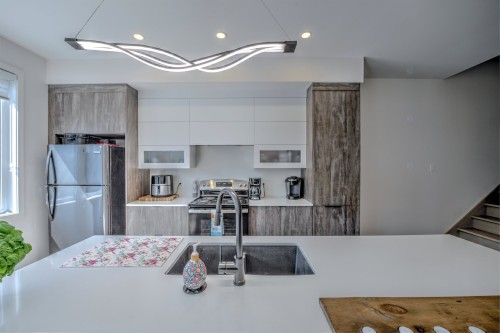 Kitchen - 13660 Rue Du Merlot, Mirabel, QC - Indoor Photo Showing Kitchen