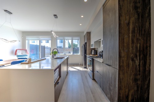 Kitchen - 13660 Rue Du Merlot, Mirabel, QC - Indoor Photo Showing Kitchen