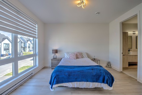 Master Bedroom - 13660 Rue Du Merlot, Mirabel, QC - Indoor Photo Showing Bedroom