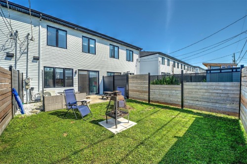 Courtyard - 13660 Rue Du Merlot, Mirabel, QC - Outdoor With Exterior