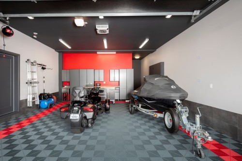 Garage - 26 146E Avenue, Notre-Dame-De-L'Île-Perrot, QC - Indoor Photo Showing Garage