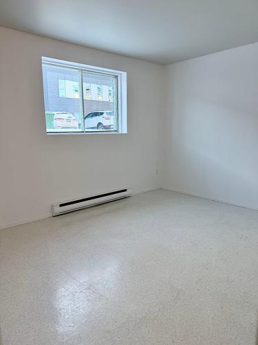 Chambre à coucher principale - 2-845 Rue Rouleau, Saint-Hyacinthe, QC - Indoor Photo Showing Other Room