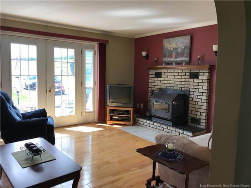 100 Mcelroy Rd, Beechwood, NB 