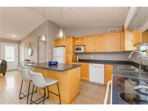 60 Nicolas St, Dieppe, NB 