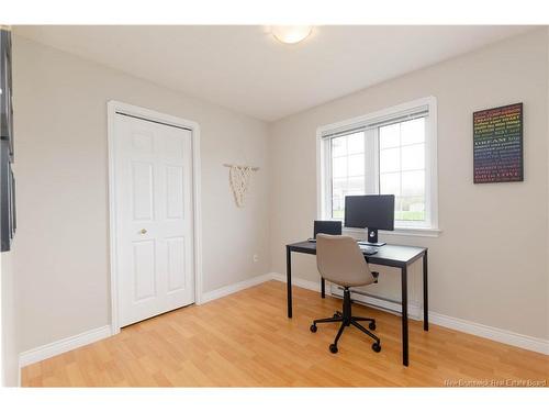 60 Nicolas St, Dieppe, NB 