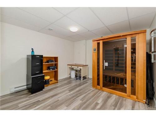 60 Nicolas St, Dieppe, NB 