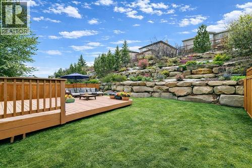 Gorgeous decorative boulder wall - 11931 Valley Ridge Drive Nw, Calgary, AB - Outdoor