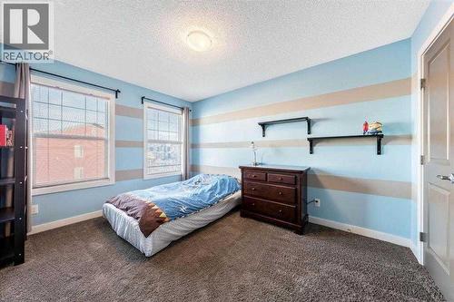 285 Evanspark Gardens Nw, Calgary, AB - Indoor Photo Showing Bedroom