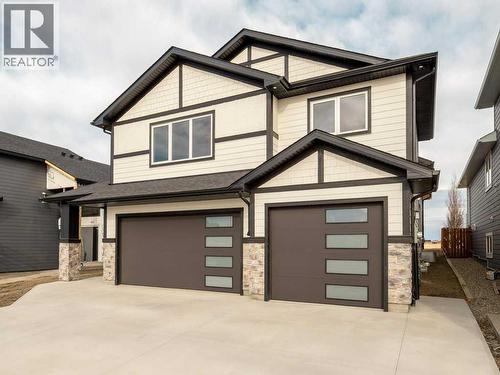 4517 40 Avenue S  Lethbridge, AB T1K 8G2