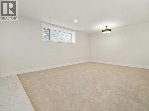 4517 40 Avenue S, Lethbridge, AB - Indoor Photo Showing Other Room