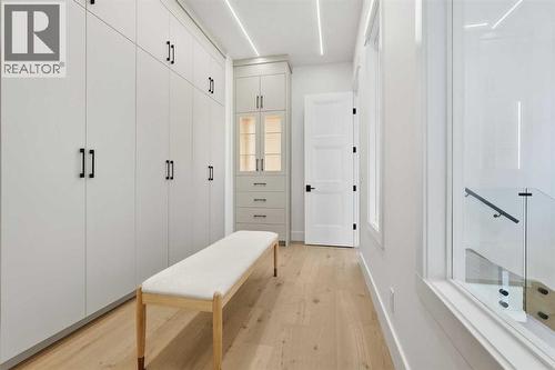 134 Lissington Drive Sw, Calgary, AB - Indoor Photo Showing Other Room