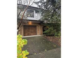 5652 LANCASTER STREET  Vancouver, BC V5R 4A5