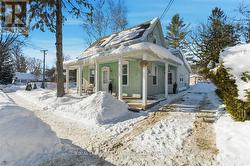 17 KING STREET Prince Edward County (Picton Ward), ON K0K 2T0