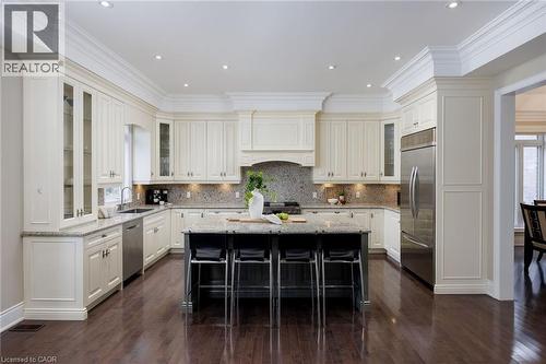 125 Paliser Court, Oakville, ON - Indoor Photo Showing Kitchen