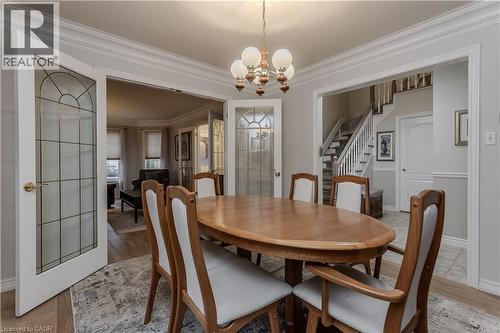 606 Williamson Court, Burlington, ON - Indoor Photo Showing Dining Room