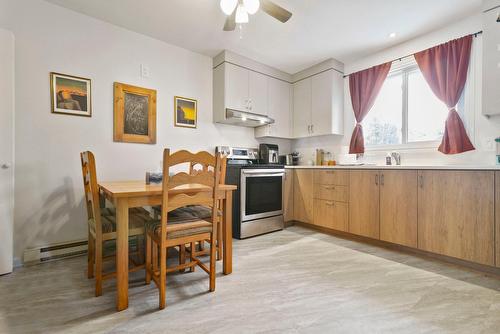 Cuisine - 3 Rue Legault, Mercier, QC - Indoor