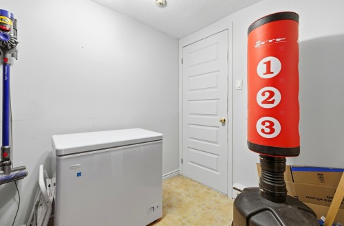 Rangement - 2-4 Rue Galipeau, Gatineau (Hull), QC - Indoor Photo Showing Other Room