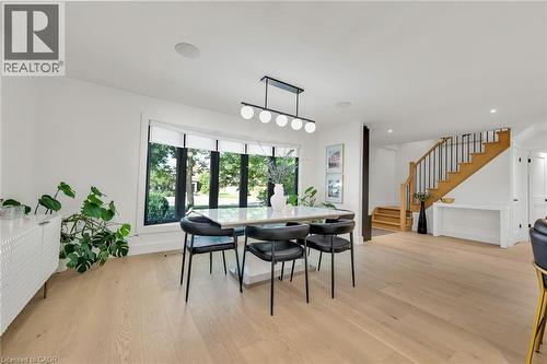 162 Stone Church Road E, Hamilton, ON - Indoor Photo Showing Dining Room