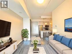 318 SPRUCE Street Unit# 1903  Waterloo, ON N2L 3M7