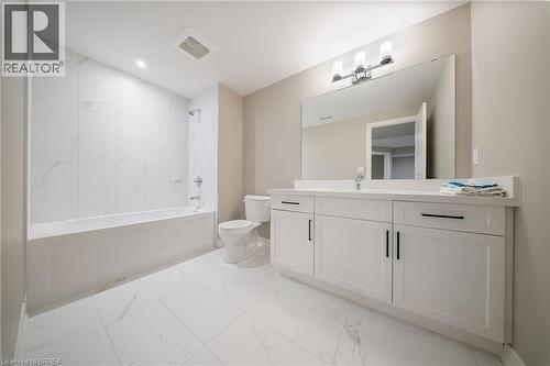 187 Craddock Boulevard, Jarvis, ON - Indoor Photo Showing Bathroom