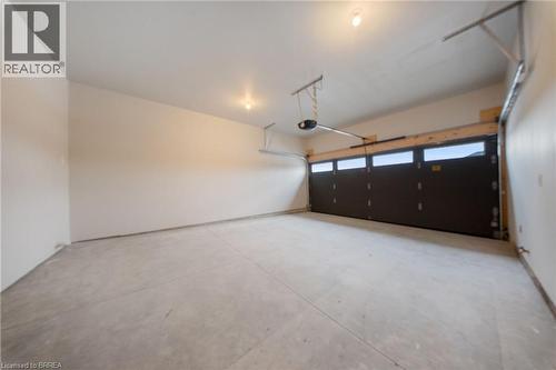 187 Craddock Boulevard, Jarvis, ON - Indoor Photo Showing Garage