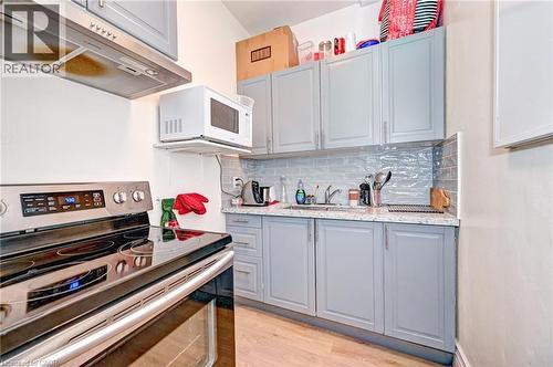 15 Ainslie Street N, Cambridge, ON 