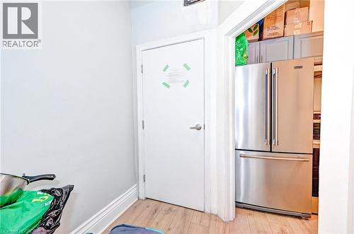 15 Ainslie Street N, Cambridge, ON 