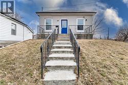 89 MAITLAND Street  Brantford, ON N3S 6L5