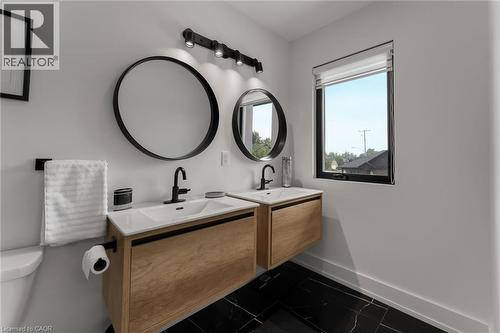 14 Willowbrook Drive, Welland, ON - Indoor Photo Showing Bathroom
