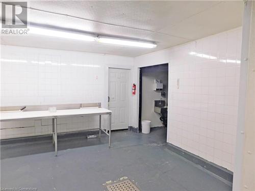 96 Second Road E, Hamilton, ON - Indoor