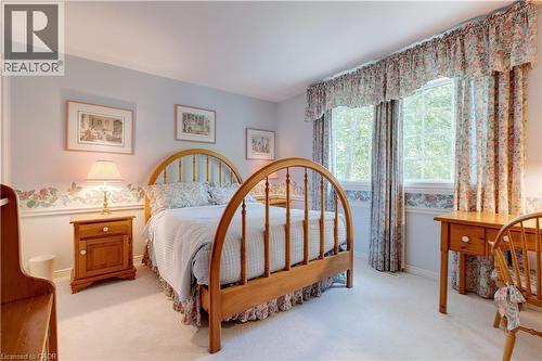 Bedroom featuring carpet flooring and baseboards - 166 Maple Grove Drive, Oakville, ON - Indoor Photo Showing Bedroom