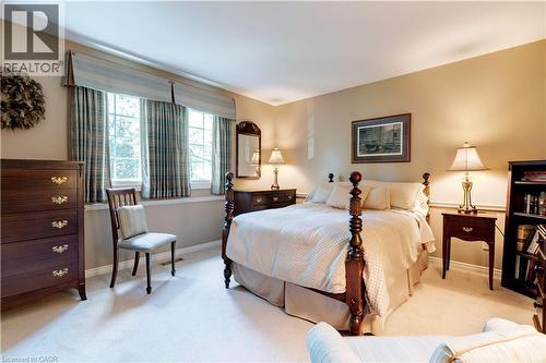 Bedroom featuring carpet and baseboards - 166 Maple Grove Drive, Oakville, ON - Indoor Photo Showing Bedroom