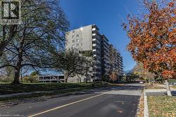 770 HAGER Avenue Unit# 106  Burlington, ON L7S 1X1
