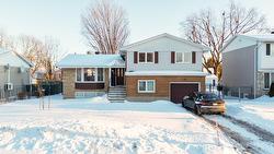 90 Rue Roger-Pilon  Dollard-Des-Ormeaux, QC H9B 1A6