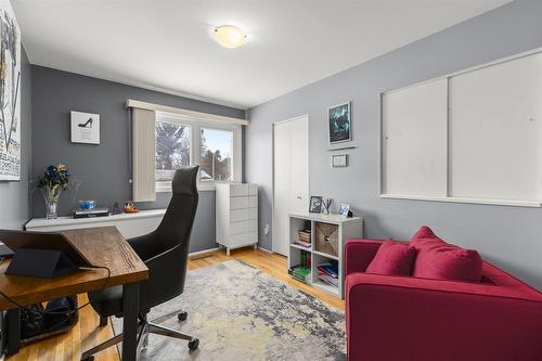 Bedroom - 90 Rue Roger-Pilon, Dollard-Des-Ormeaux, QC - Indoor Photo Showing Office